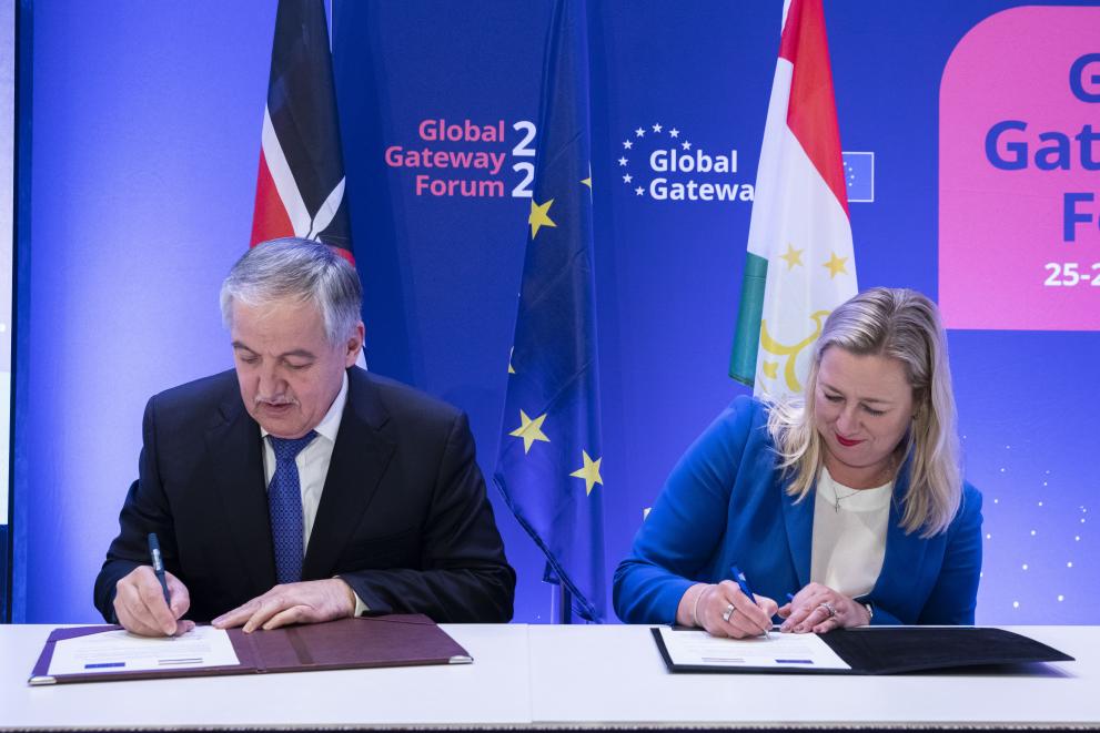 EU-Tajikistan agreement signature
