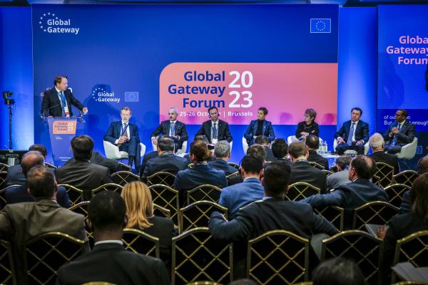 Parallel Leaders' sessions - Transport corridors